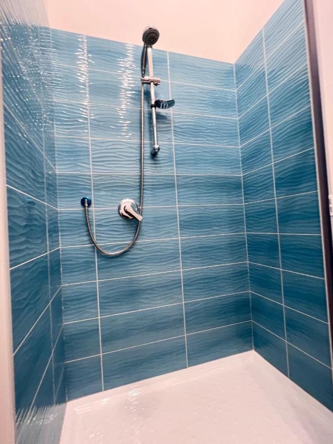 Airport Luxury Rooms Неаполь Экстерьер фото