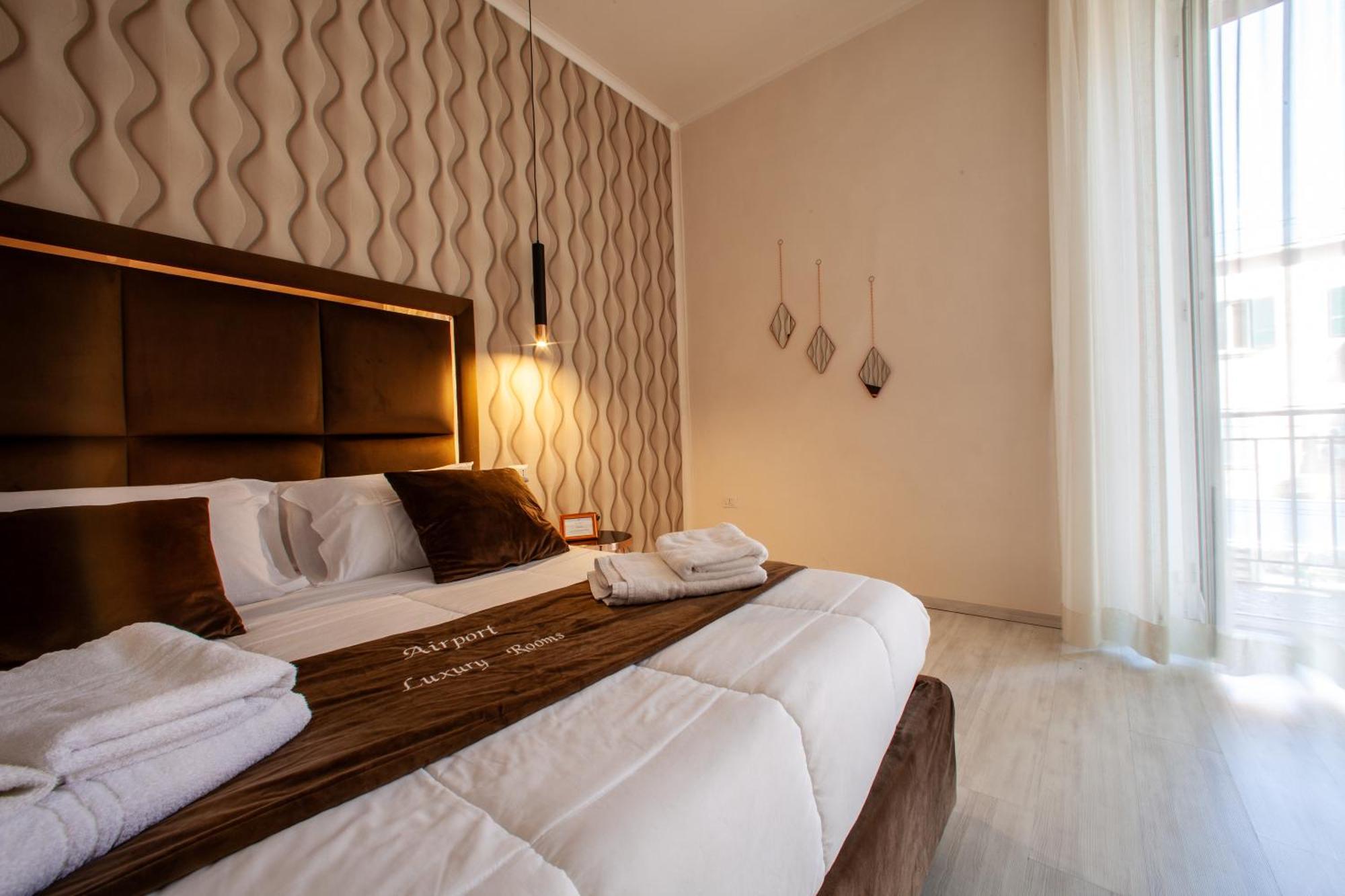 Airport Luxury Rooms Неаполь Экстерьер фото